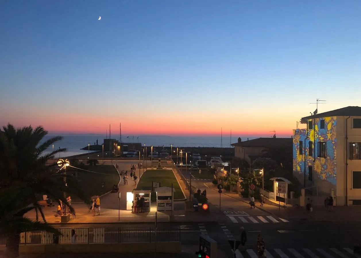 Sea View Apartment With Private Terrace San Vincenzo