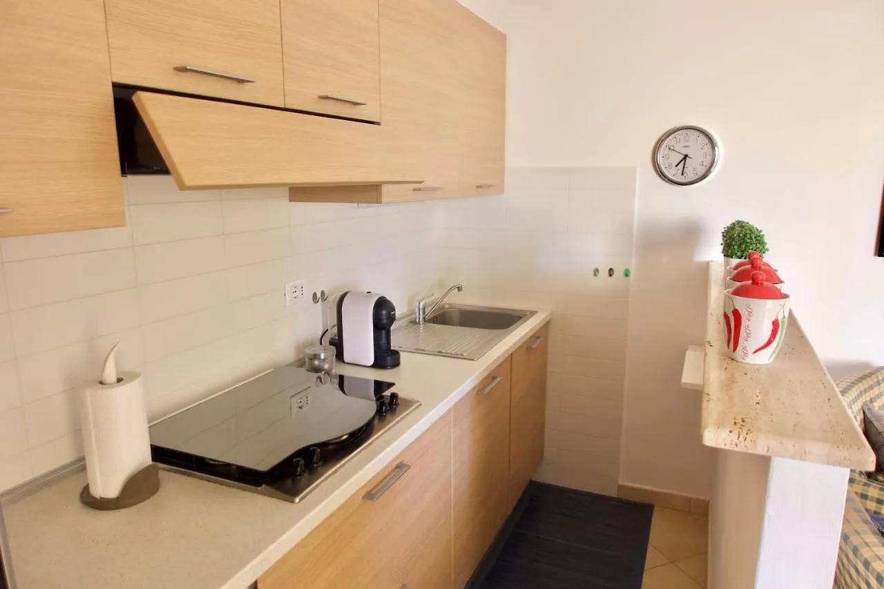 Sea View Apartment With Private Terrace San Vincenzo